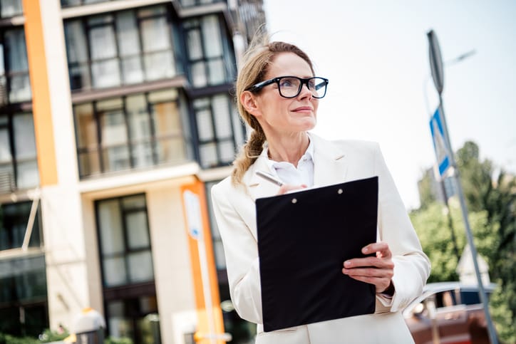 ניהול דירות שכורות